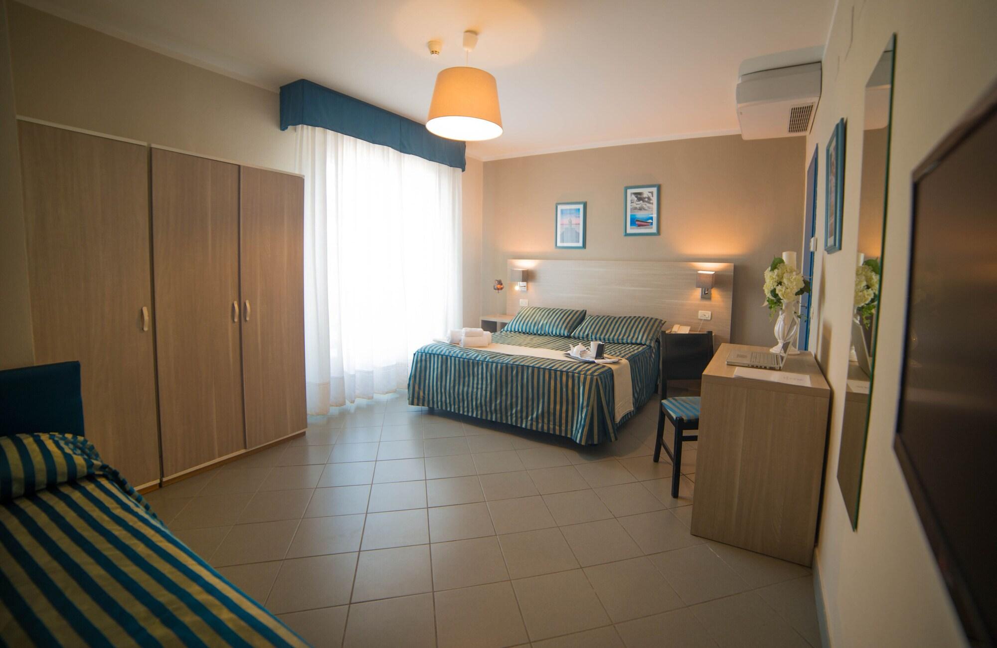 Hg Hotel Il Settebello Marina di Cecina Luaran gambar