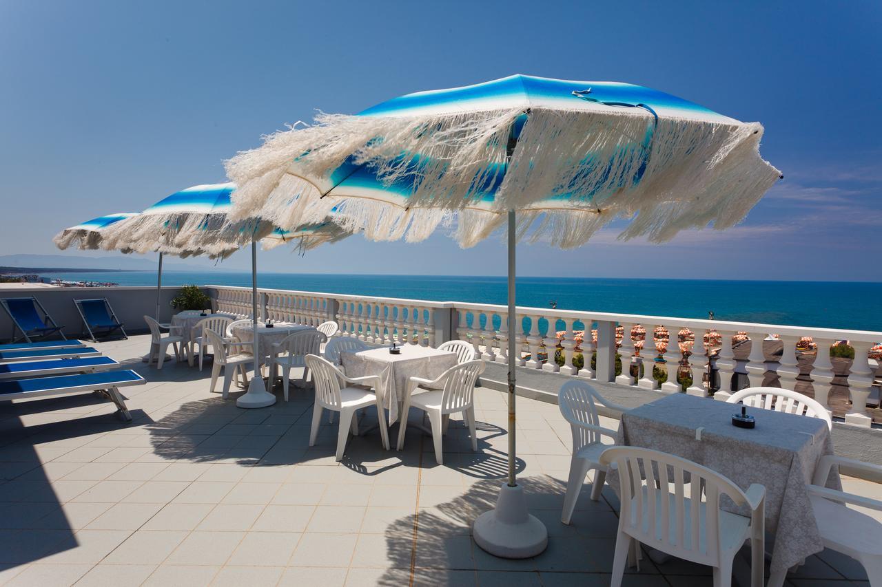 Hg Hotel Il Settebello Marina di Cecina Luaran gambar